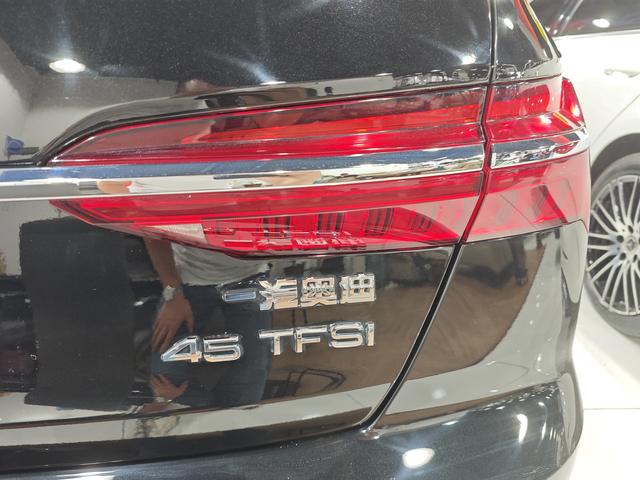 Audi A6L 2022, фото 10