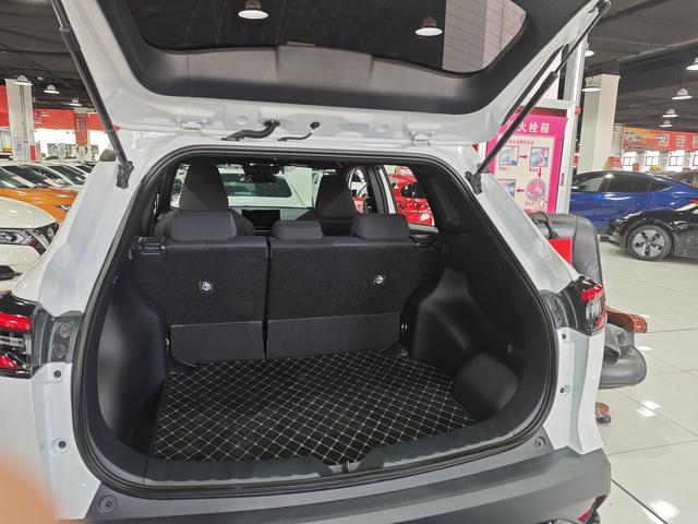 Toyota RAV4 2026, фото 14