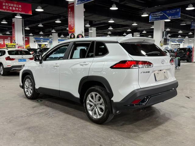 Toyota RAV4 2026, фото 17