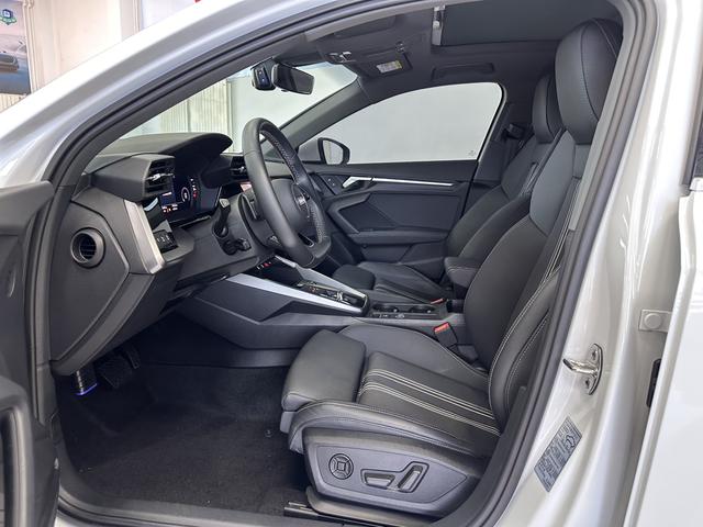 Audi A3 2023, фото 14
