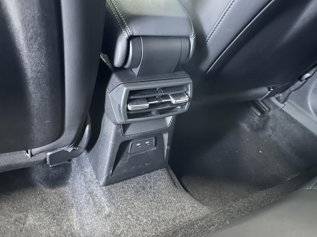 Audi A3 2023, фото 16