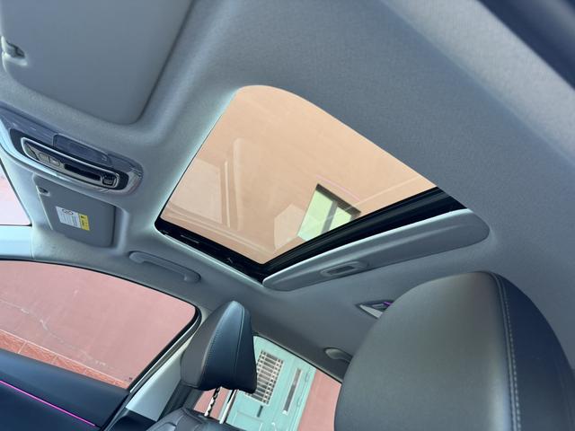 Hyundai Elantra 2023, фото 17