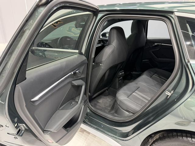 Audi A3 2023, фото 16