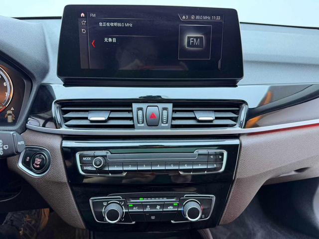 BMW X1 2022, фото 10