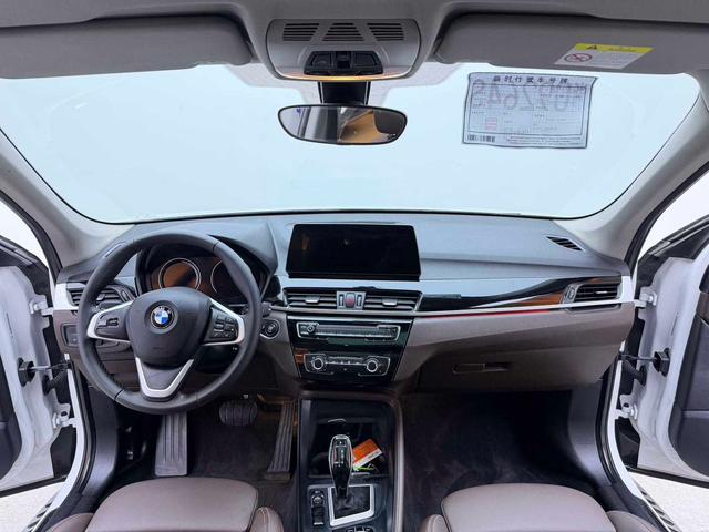 BMW X1 2022, фото 13