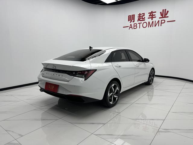 Hyundai Elantra 2022, фото 9