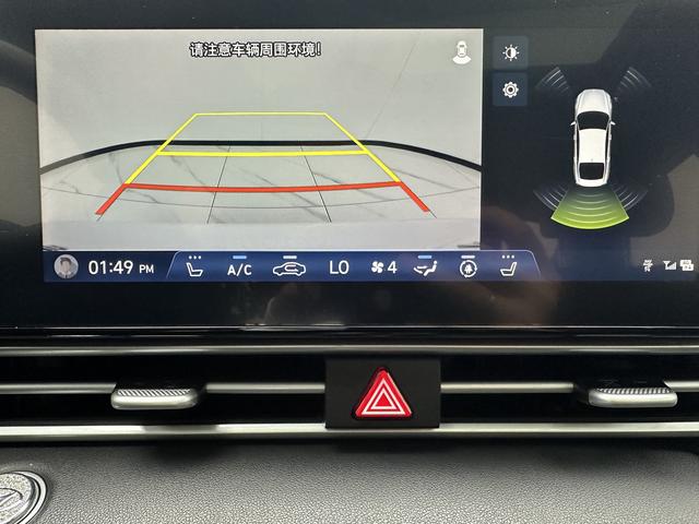 Hyundai Elantra 2022, фото 16