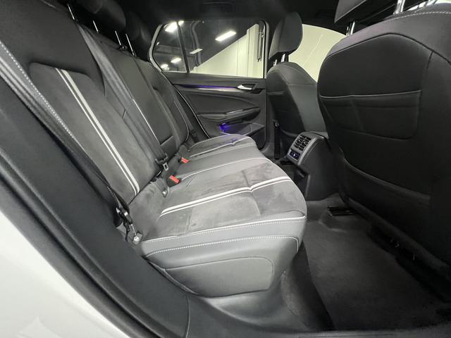 Volkswagen Golf 2021, фото 17