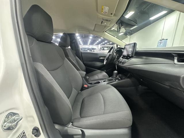 Toyota Corolla 2023, фото 15