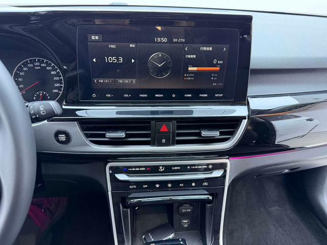 Kia Seltos 2021, фото 10