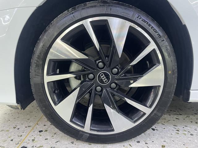 Audi A3 2023, фото 7