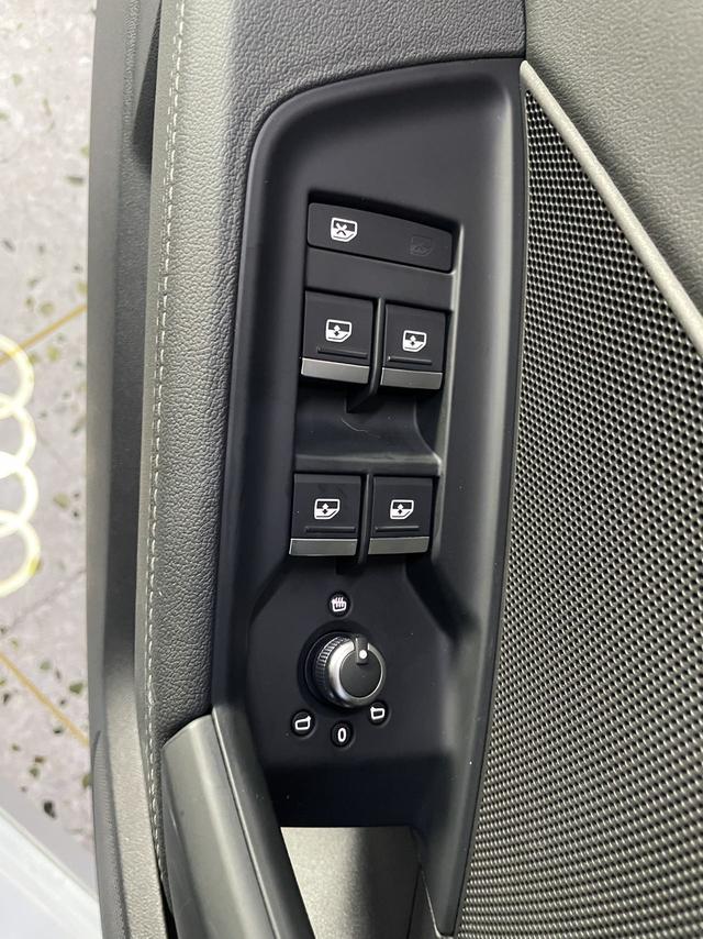 Audi A3 2023, фото 15