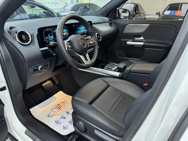 Mercedes-Benz GLA 2022, фото 4
