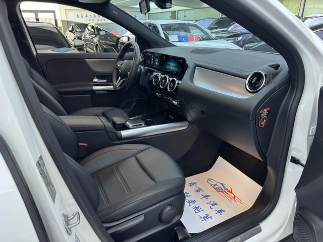 Mercedes-Benz GLA 2022, фото 6