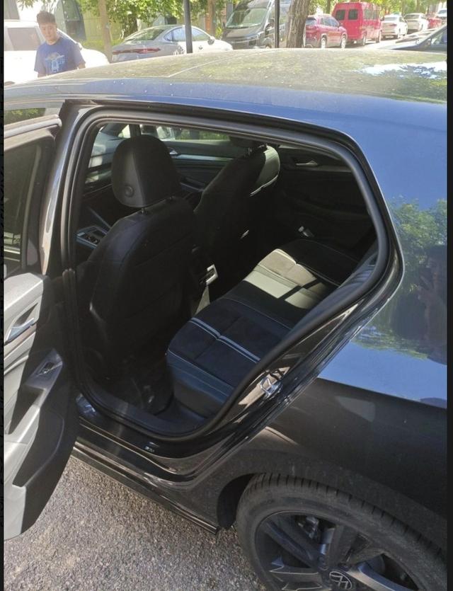 Volkswagen Golf 2023, фото 5