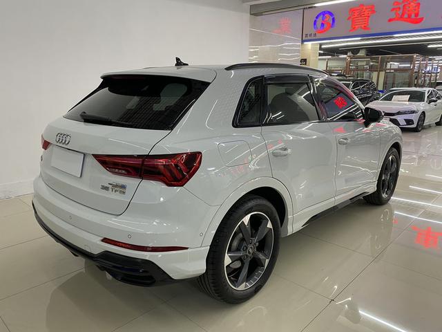 Audi Q3 2022, фото 7