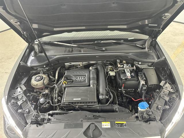 Audi Q2L 2022, фото 16