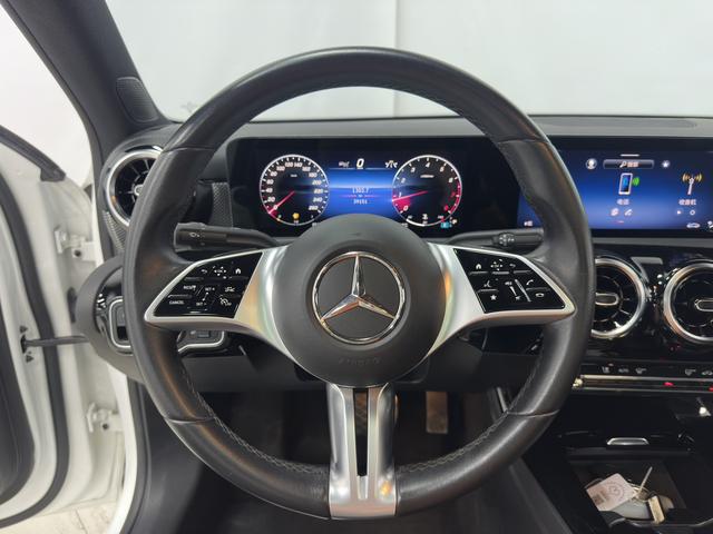 Mercedes-Benz A-Class 2023, фото 14