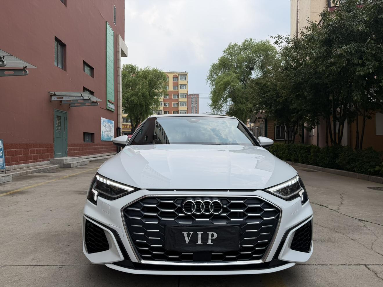 Audi A3 2023, фото 2