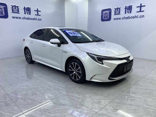 Toyota Corolla 2023, фото 3