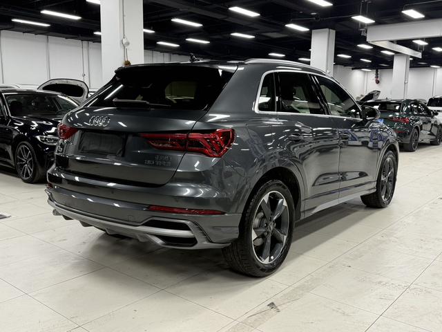 Audi Q3 2022, фото 5