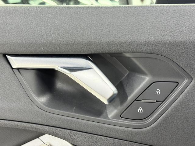 Audi Q3 2022, фото 14