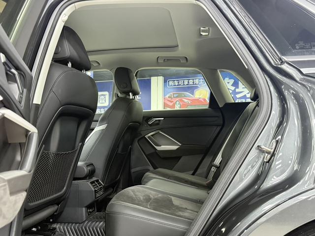 Audi Q3 2022, фото 17