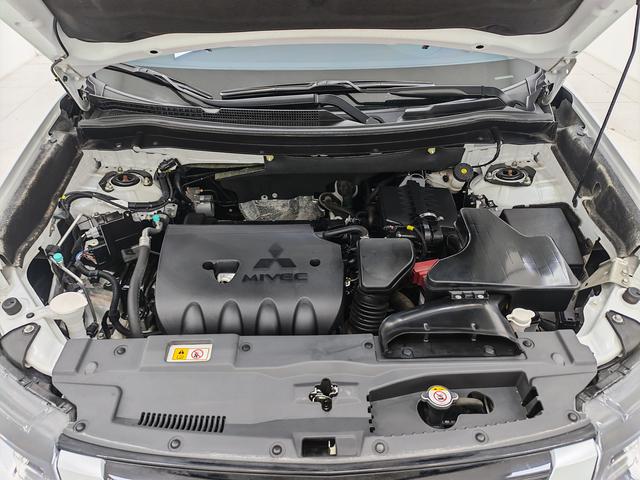 Mitsubishi Outlander 2021, фото 17