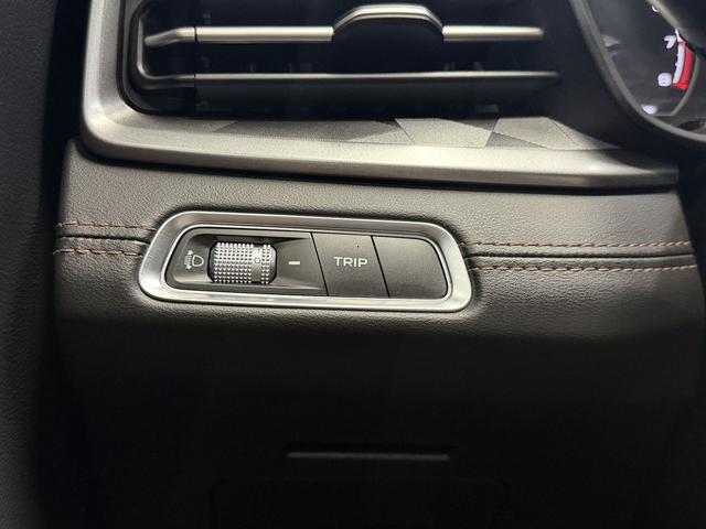 Geely Emgrand X6 2021, фото 14