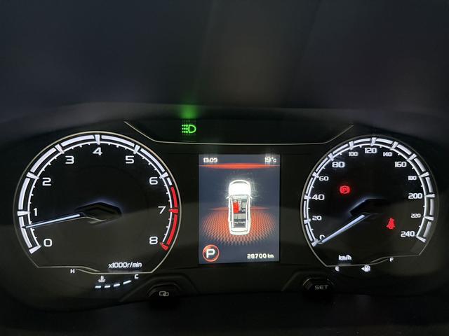 Geely Emgrand X6 2021, фото 17