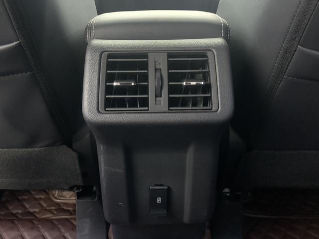 Mitsubishi Outlander 2021, фото 15