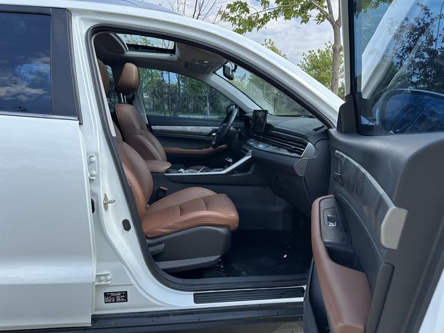 Geely Emgrand X6 2021, фото 15