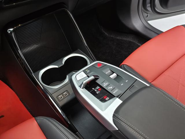 BMW X1 2023, фото 16