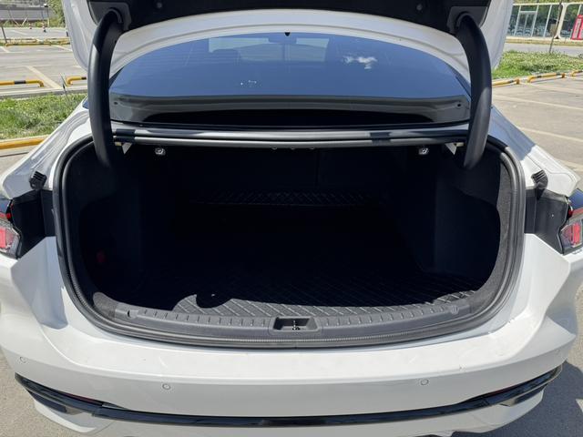 Ford Mondeo 2022, фото 17
