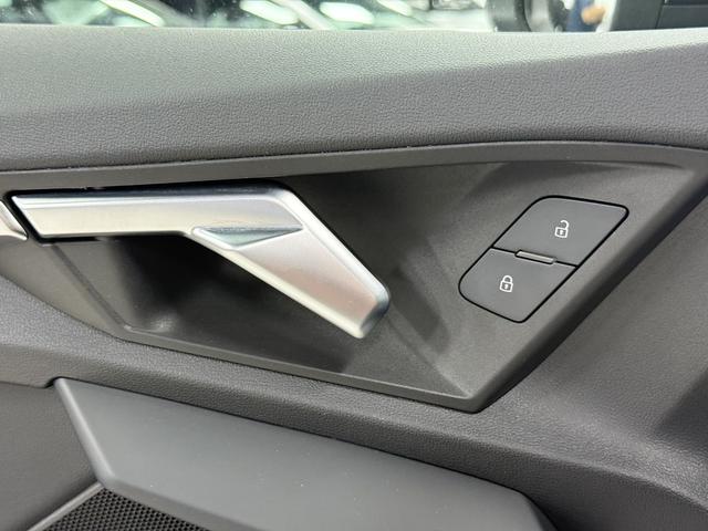 Audi A3 2022, фото 15