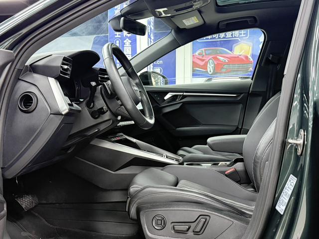 Audi A3 2022, фото 17