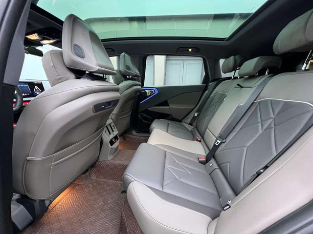 BMW X3 2025, фото 14