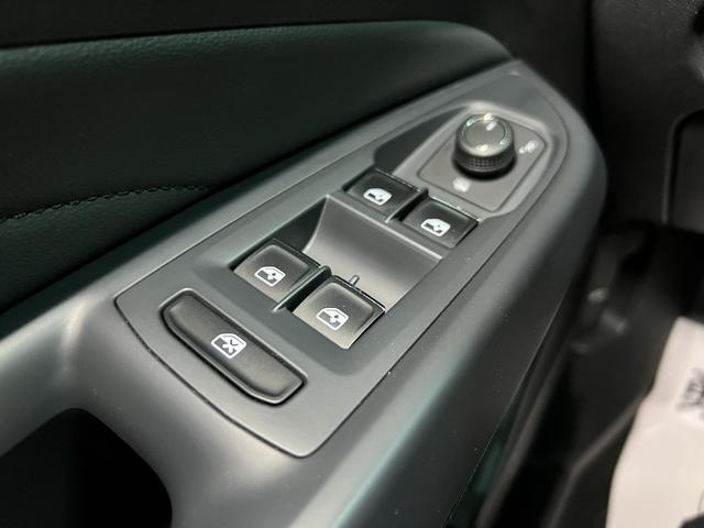 Volkswagen Passat 2022, фото 15