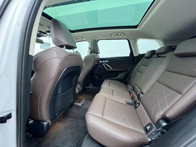 BMW X1 2023, фото 11