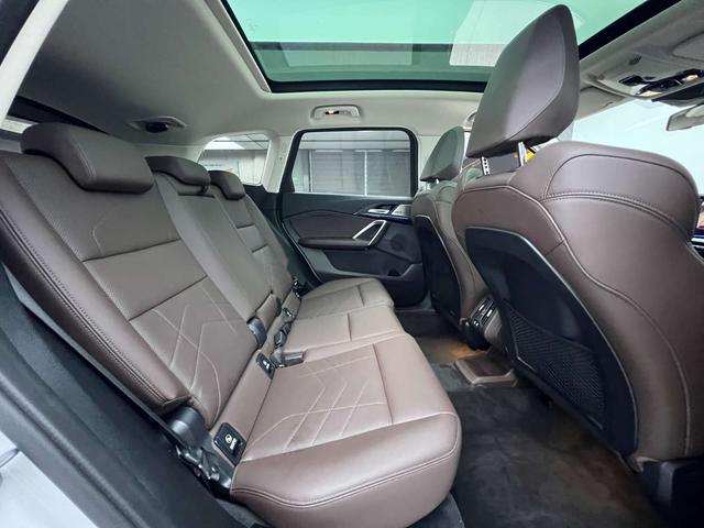 BMW X1 2023, фото 16