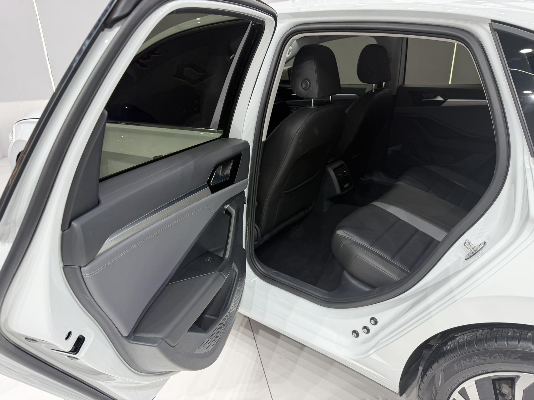 Volkswagen Jetta 2022, фото 16