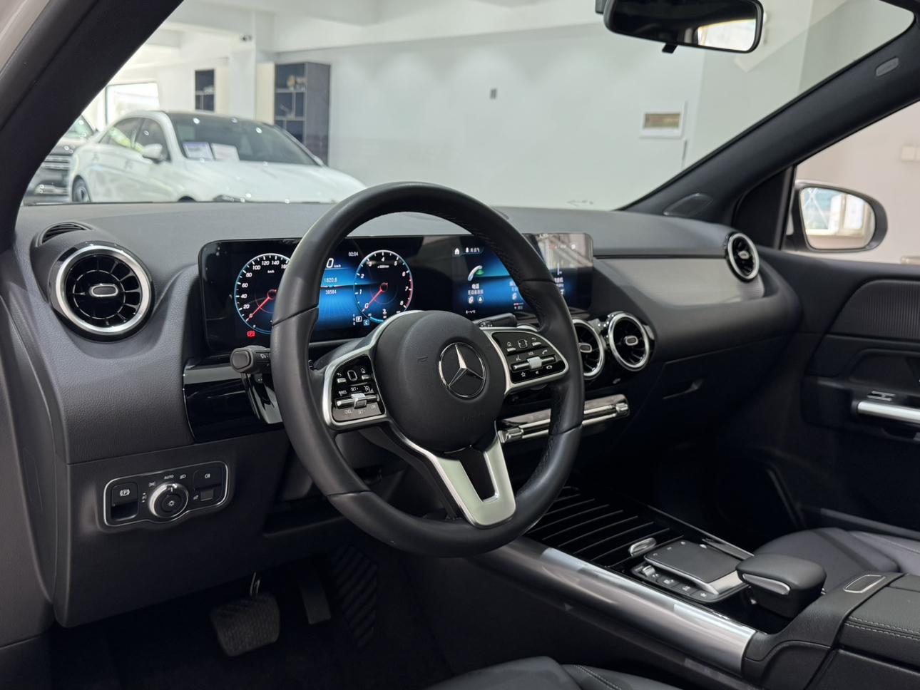 Mercedes-Benz B-Class 2021, фото 6