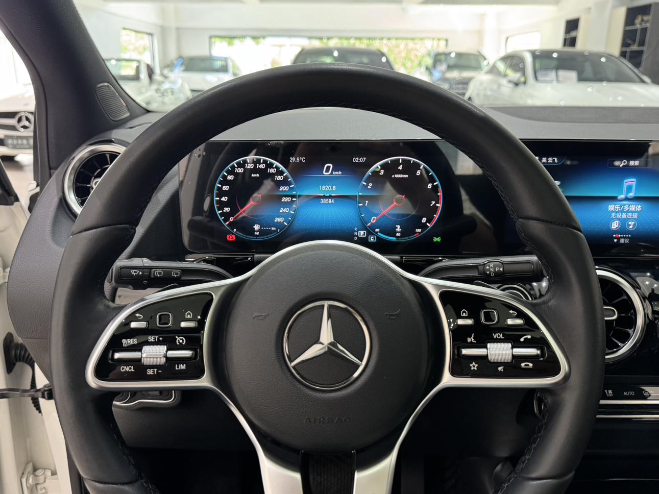Mercedes-Benz B-Class 2021, фото 9
