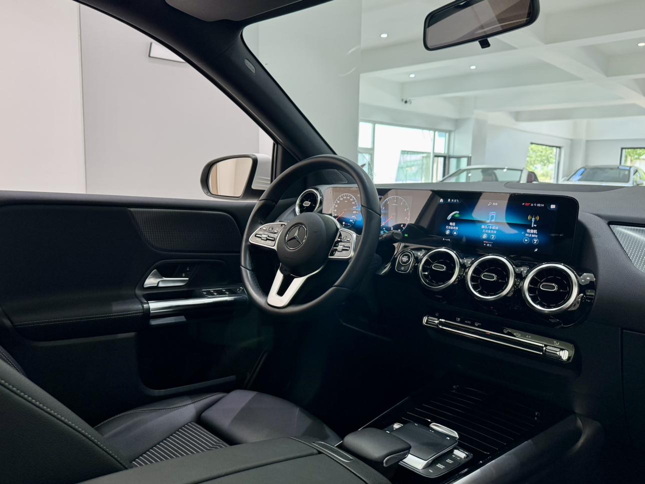 Mercedes-Benz B-Class 2021, фото 13