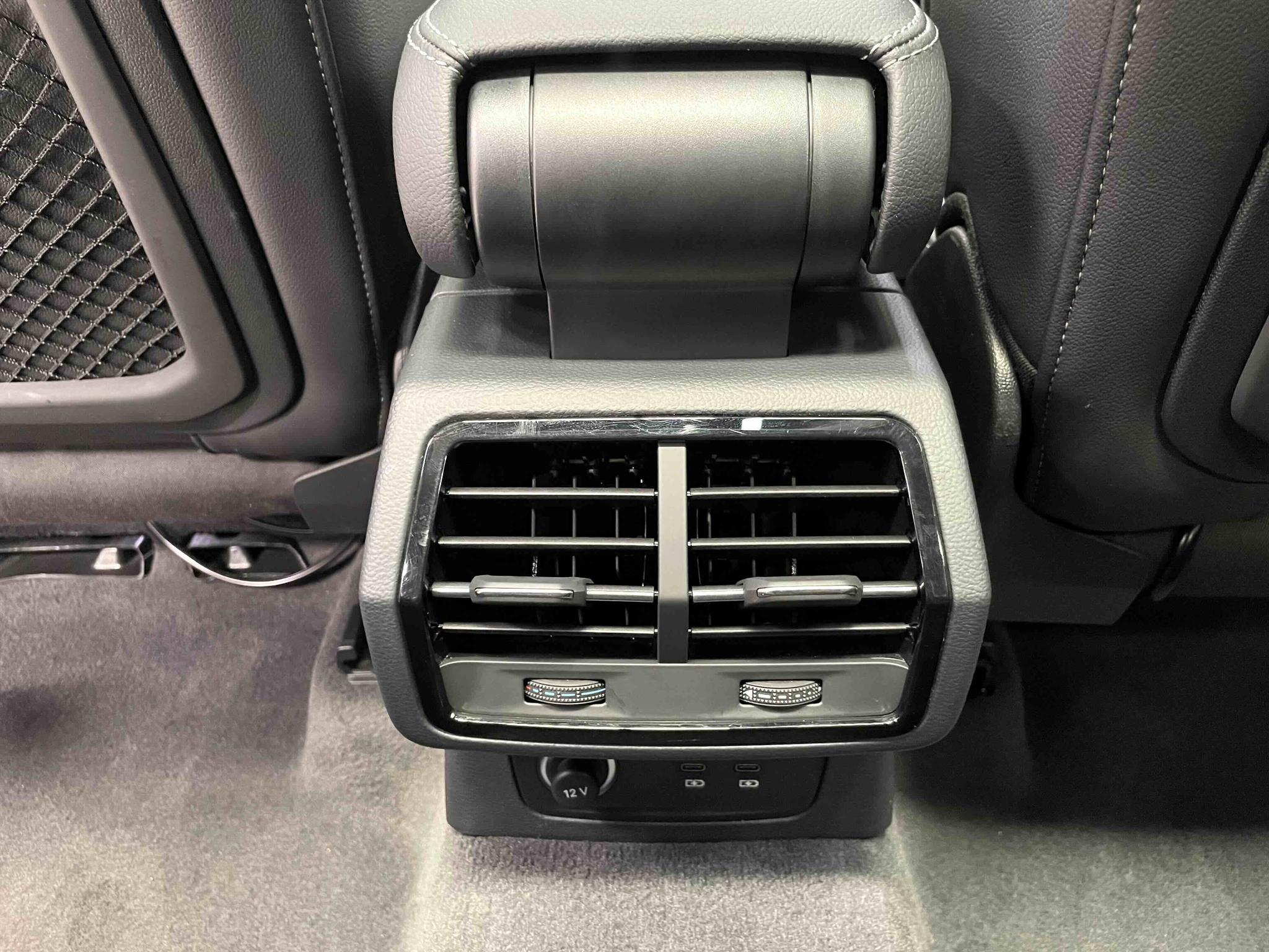 Audi Q3 2022, фото 11