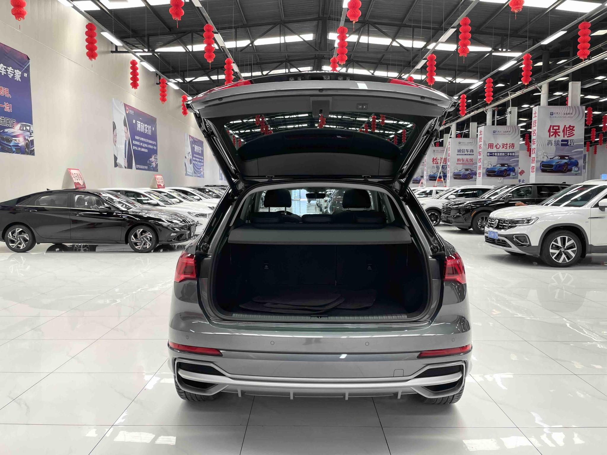 Audi Q3 2022, фото 16