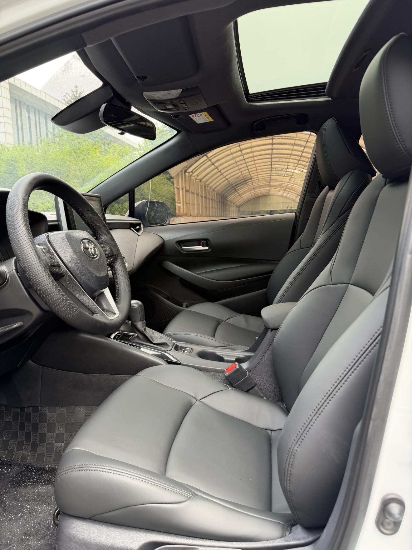 Toyota Corolla 2022, фото 7