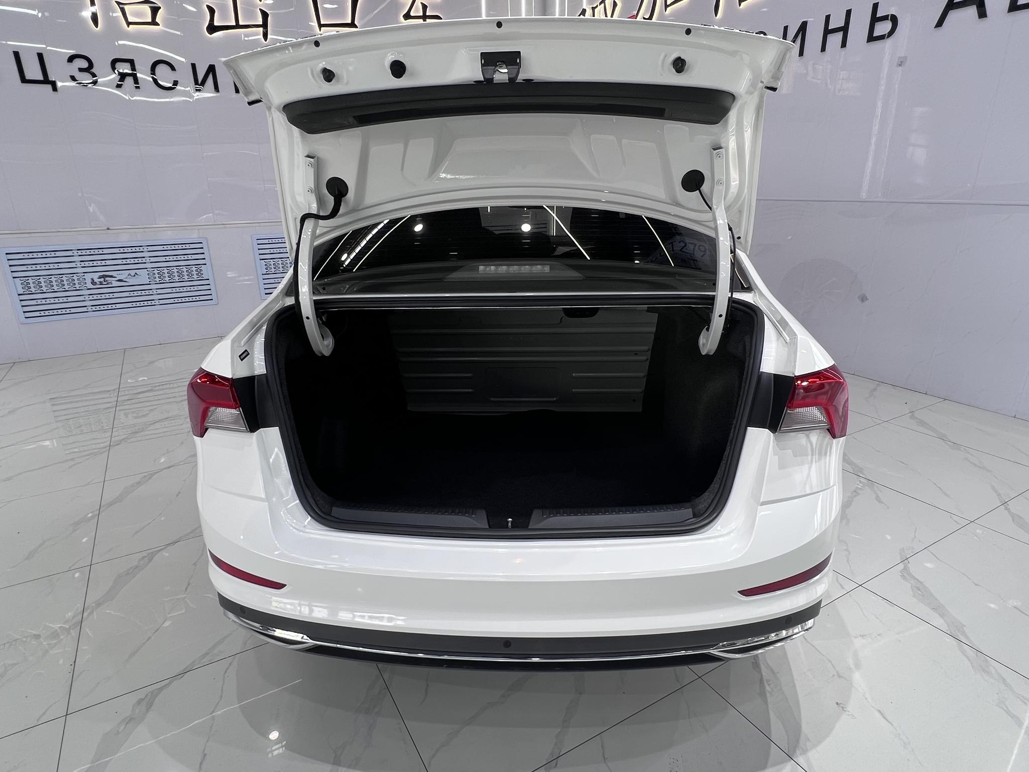 Skoda Rapid 2022, фото 15