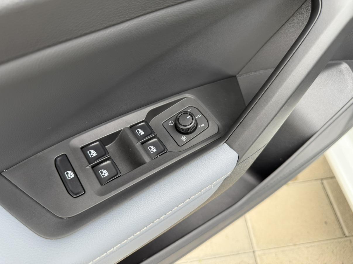 Volkswagen Lavida 2023, фото 15