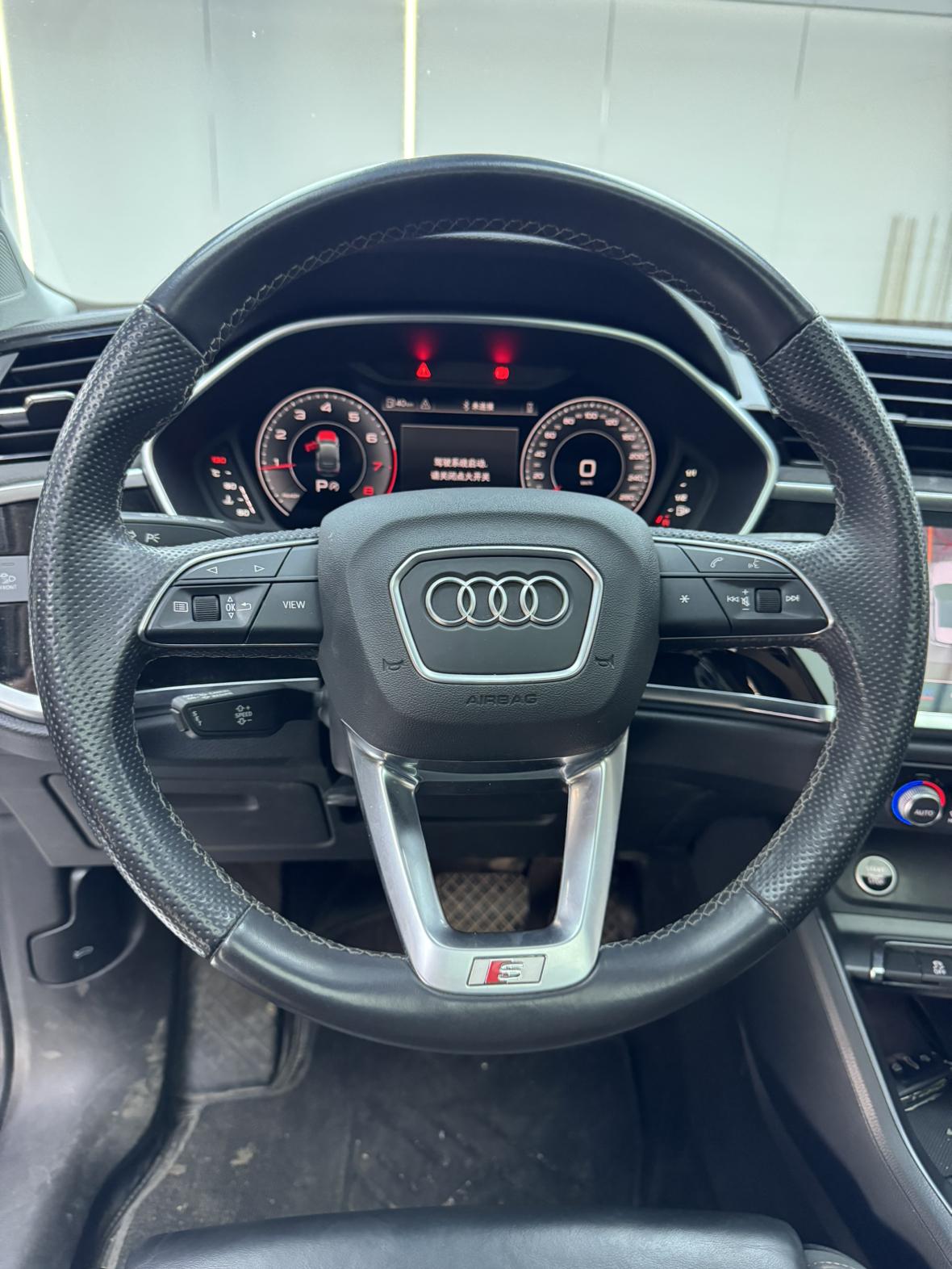 Audi Q3 Sportback 2022, фото 9